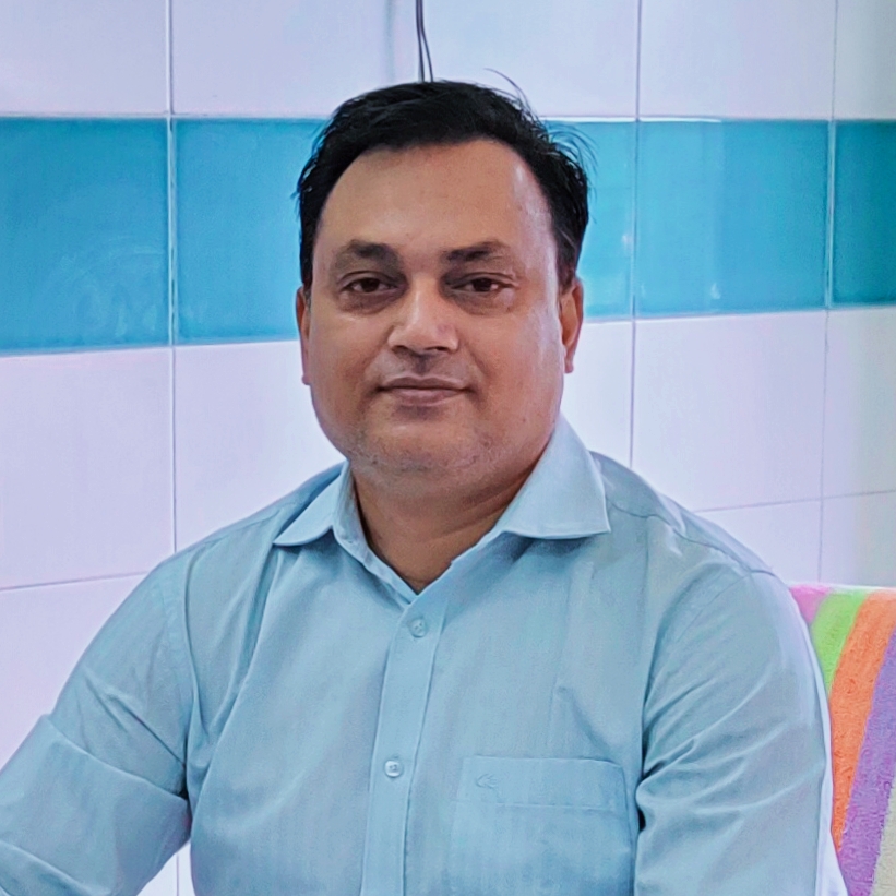 Dr Manik Mazumder