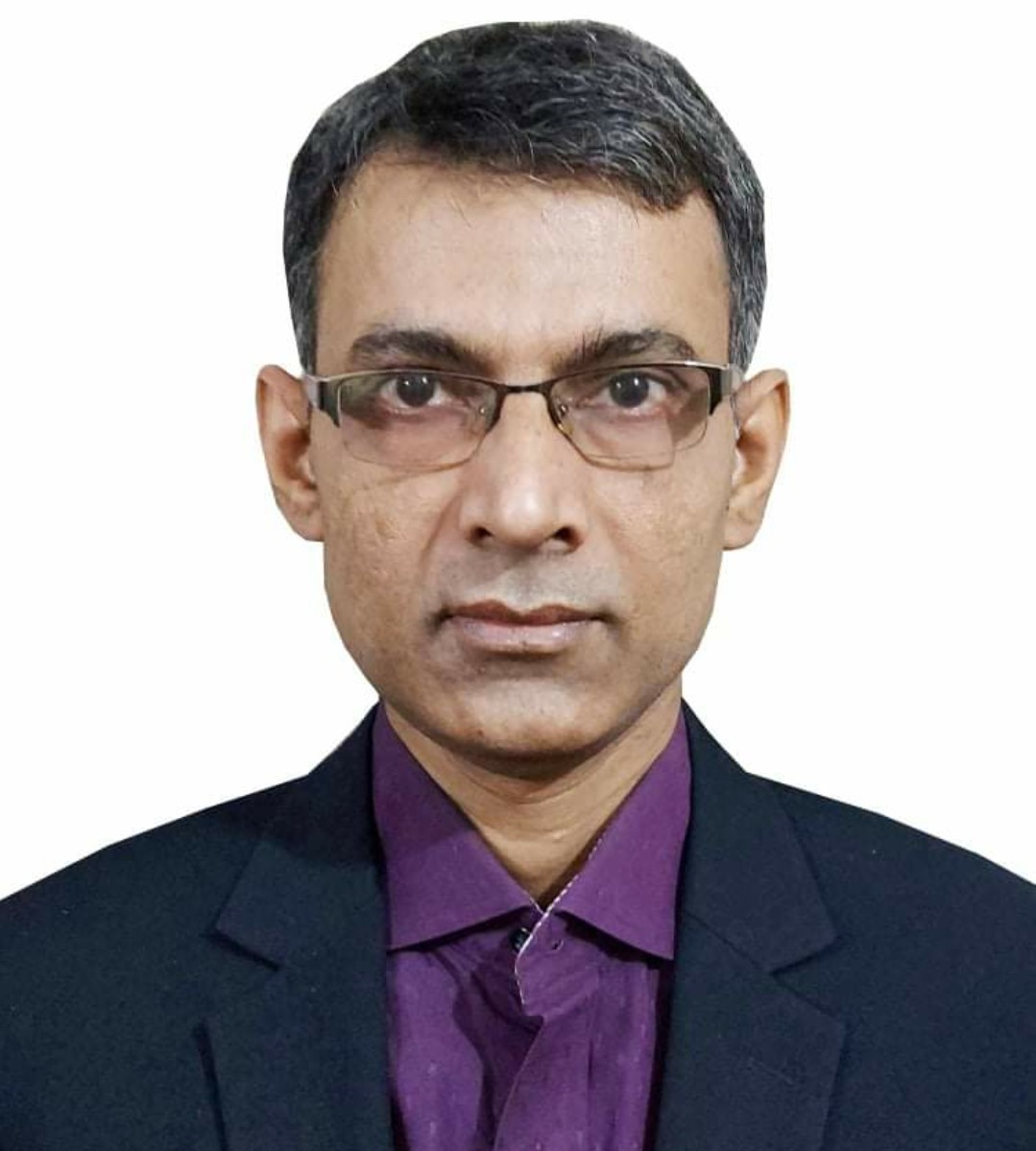 Asst. Prof. Dr Ujjal Kumar Saha (Chest Medicine)